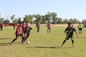 Liga de Fútbol: San Ignacio y El Depor, los finalistas