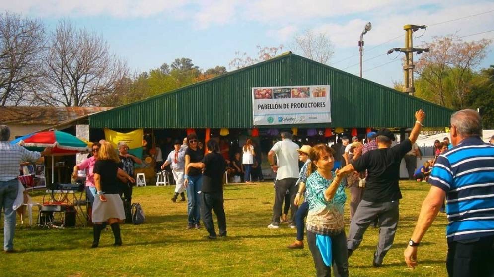 La Feria Rural de Cañuelas se ubica en el km 65.200 de La Ruta 205. 