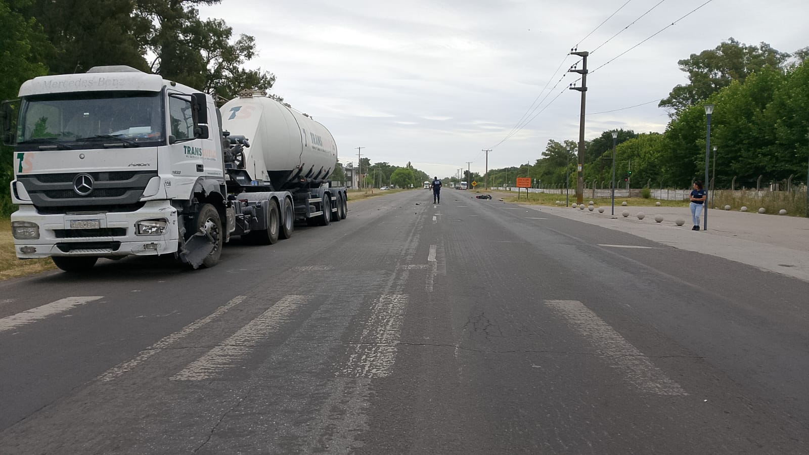 eb2b1f1e 10a9 45bd 85a3 edda7f38c9b6