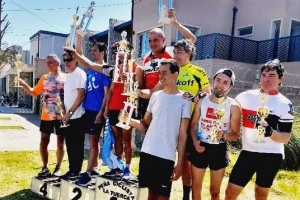 La premiaci&oacute;n se realiz&oacute; detr&aacute;s del Hospital &Aacute;ngel Marzetti.