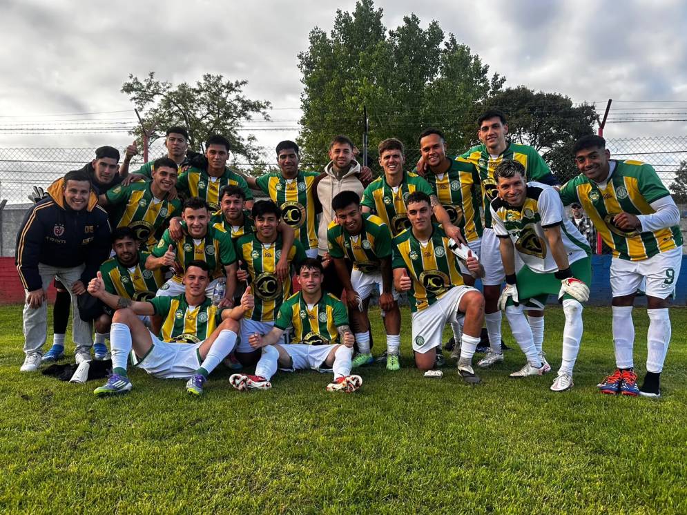 La foto del plantel superior de UFC. Ph: Jazm&iacute;n Fuentes.