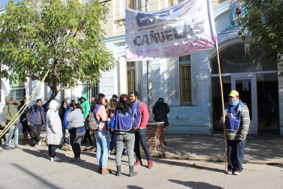 Protesta en la Comisaría local