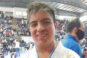 Darío Ríos busca representar a Cañuelas en el mundial de taekwondo en Paises Bajos. 