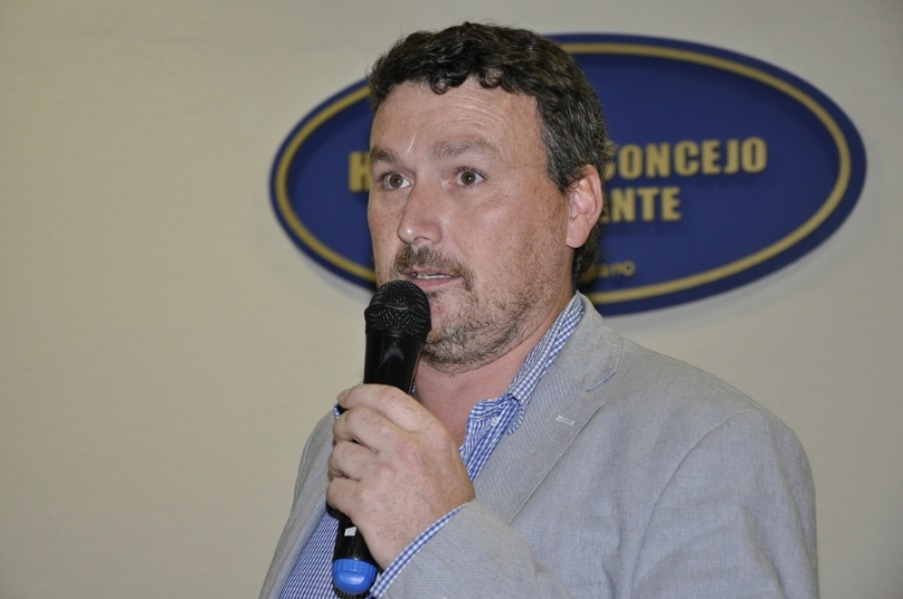 Santiago Mac Goey. 