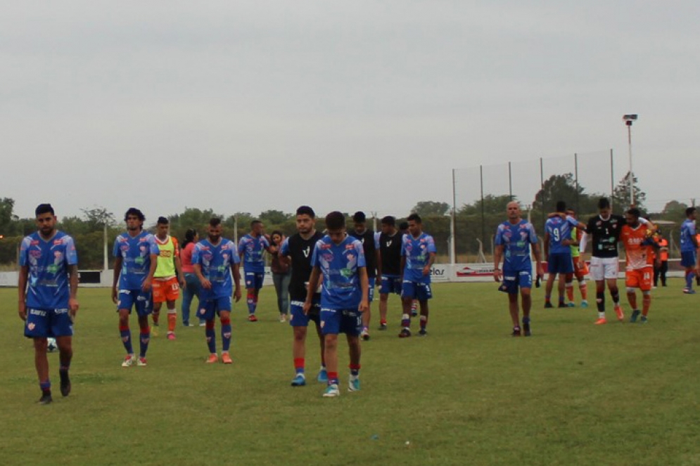 El plantel de Cañuelas de paro por falta de pagos