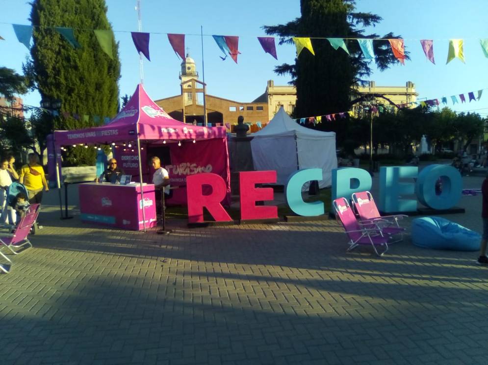 La iniciativa, que reunió a varios jóvenes, seguirá hasta el domingo.