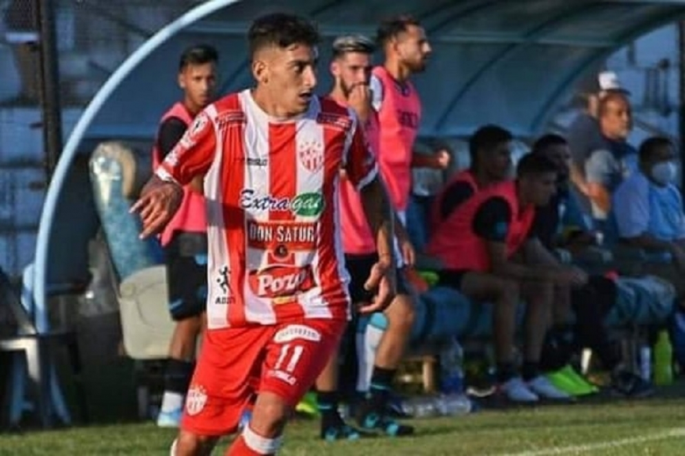 Sosa desequilibró por derecha y llegó al empate. Ph: prensa CFC.