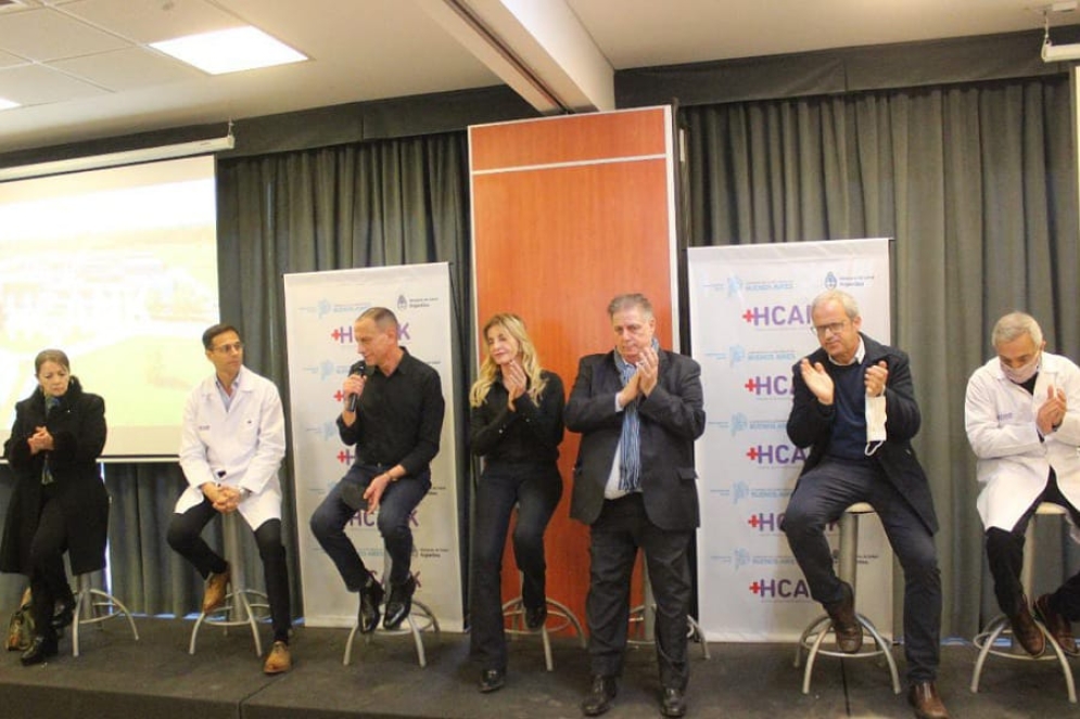 El encuentro tuvo anclaje político y hubo dardos a los concejales de Juntos.