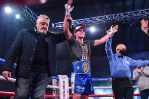 Retuv&oacute; el t&iacute;tulo ante su gente.