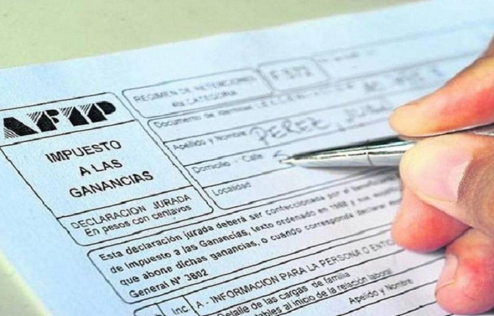 El debate se extendió desde el sábado hasta las primeras horas del domingo.