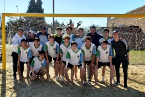 Los chicos de EFIC competirán en Fútbol Playa. 