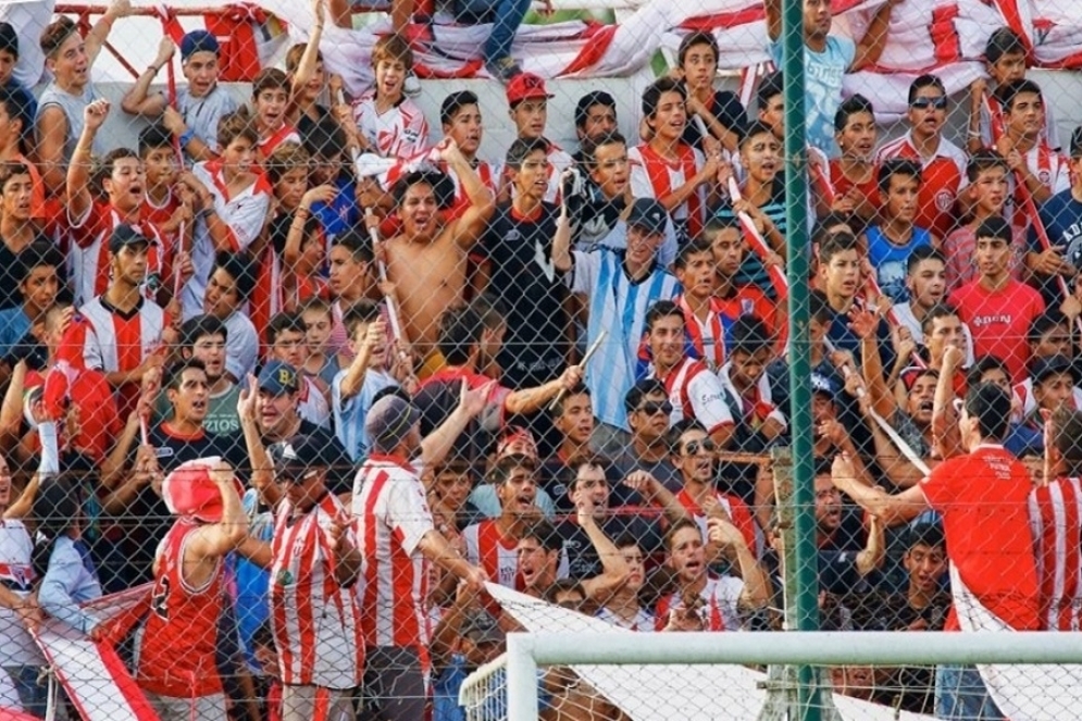 Se reunieron en el SUM de la sede.