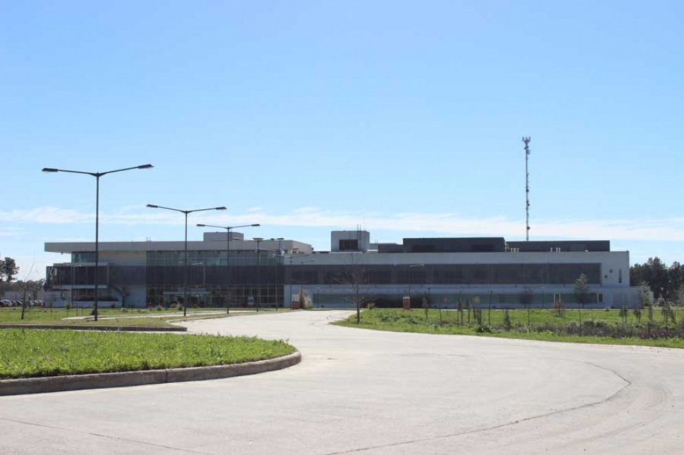 El Hospital Regional Néstor Kirchner nuevamente motivo de polémica. 