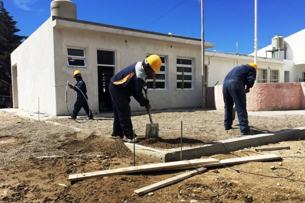 Trabajan en la adjudicación de cuatro obras para escuelas del distrito