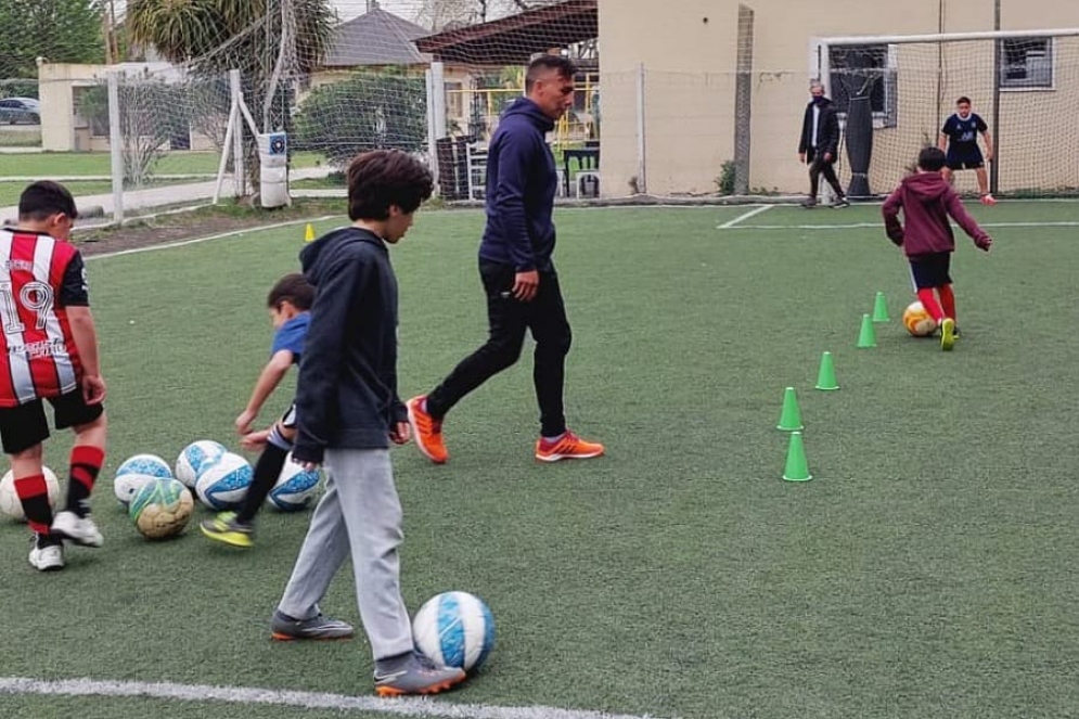 La escuelita contará con actividad todos los sábados de 10 a 12 horas.
