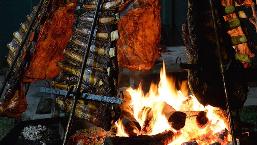 El fuego se prenderá bien temprano.