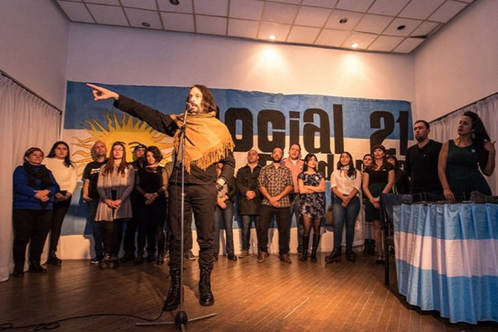 Ayerbe encabezando un acto partidario el año pasado.