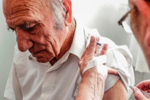 "Se dieron tres mil ochocientas vacunas"