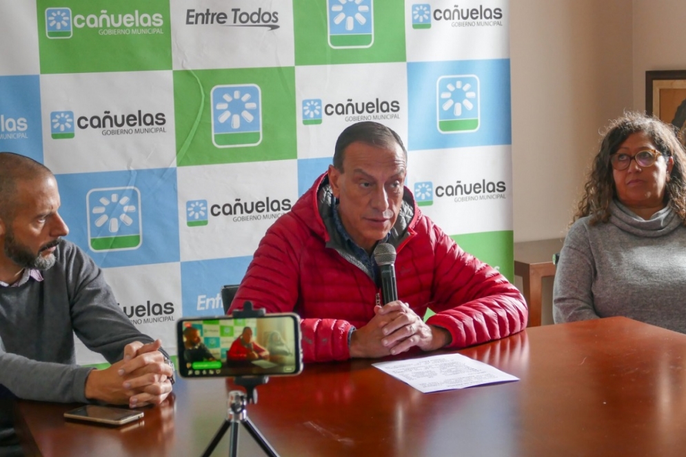 NacPop transmitió la conferencia por Facebook Live.