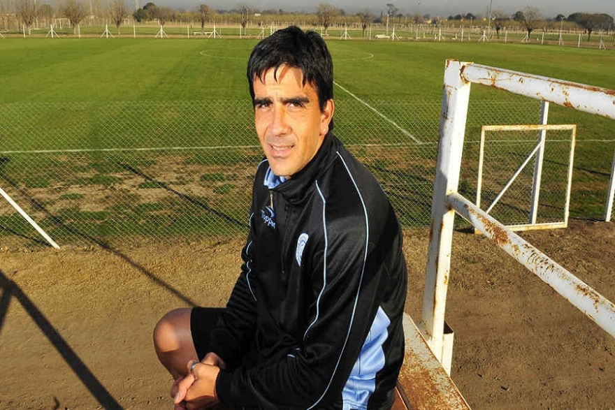 Campodonico ya habla como técnico del Tambero