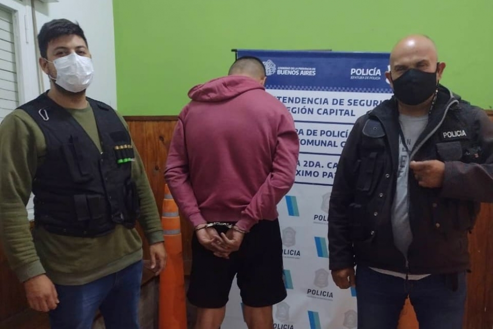 La fiscal Norma Pippo dispuso la aprehensión de &quot;Jorge Barbetta&quot; y su traslado al calabozo de la Comisaría 1ª.