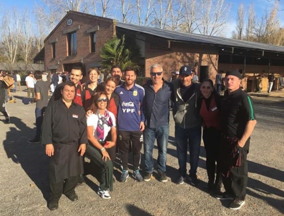 Cañuelenses con Messi: experiencia inolvidable