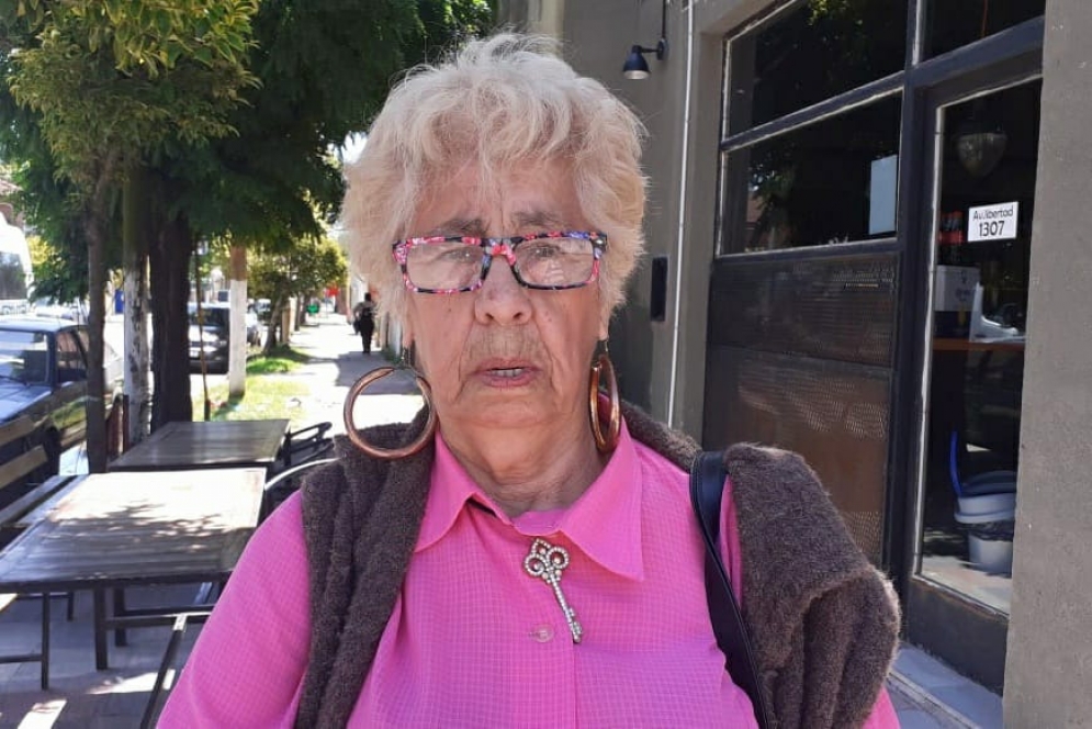 Blanca, la abuela estafada, entró en estado de shock al darse cuenta del robo. 