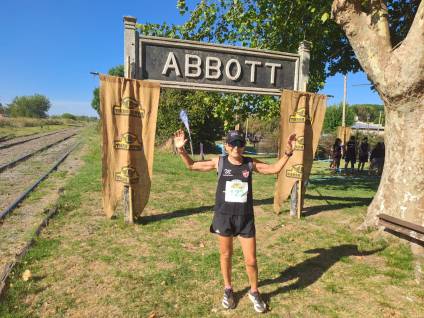 Atletismo: Mirta Domínguez terminó primera en Abbott