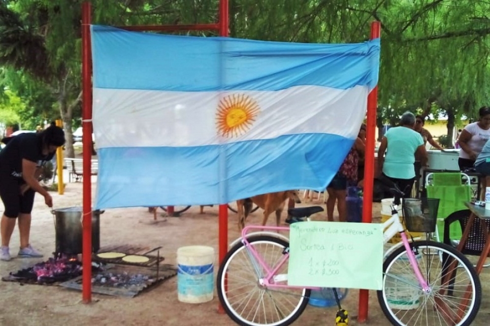 El encuentro se realizó el lunes feriado en la Plaza Agüero.