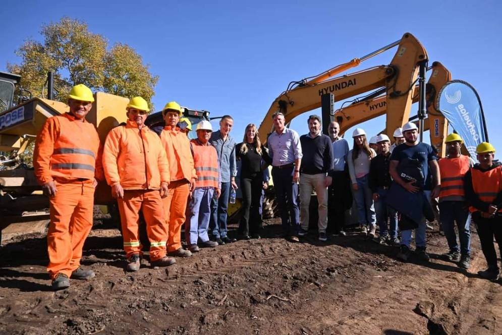 Se confirmó en el acto donde se firmó el inicio de obra de 394 soluciones habitacionales.