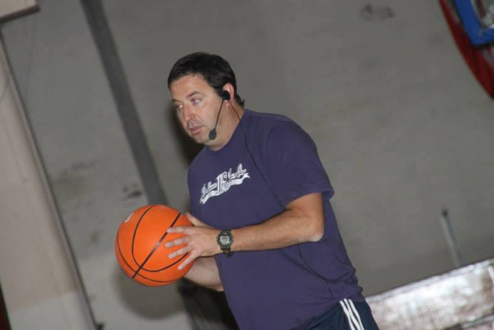 Estaban Alem. 