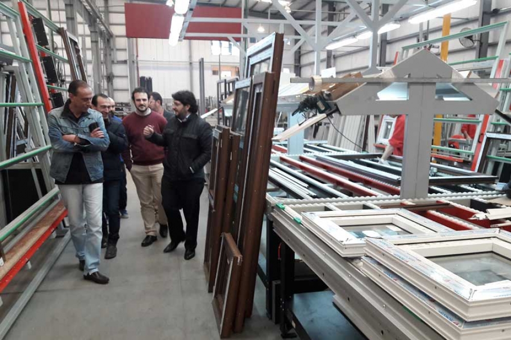 Arrieta sigue recorriendo empresas y la preocupación por la suba de tarifas es el denominador común