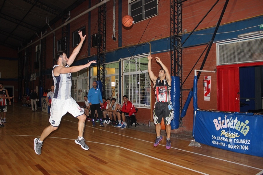 Derrota de Cañuelas Basquet ante Tristán Suárez