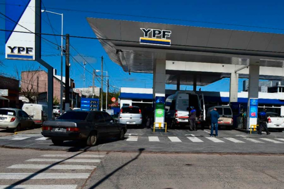 Desde el domingo liberarán el precio de los combustibles