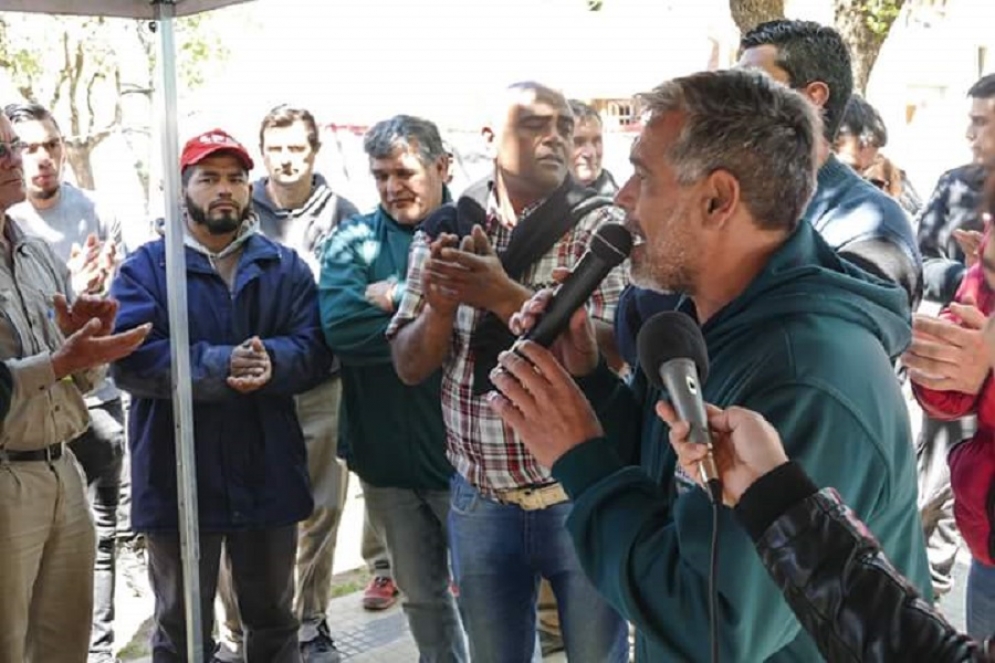 Daniel Suárez marcó diferencias con el gobierno