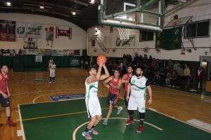 Juventud le gano 67-62 a Athletic Lobos