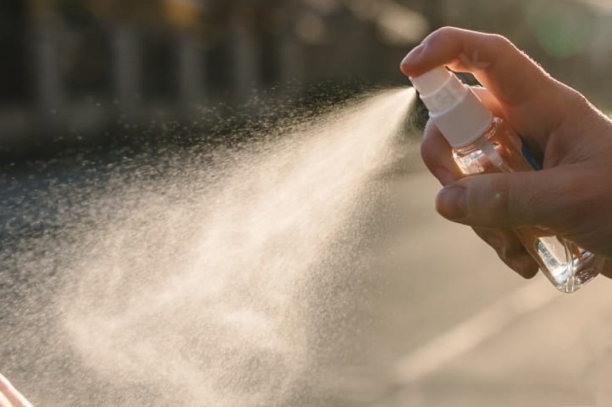 Terrible: aparece un tercer caso de una joven drogada con un spray