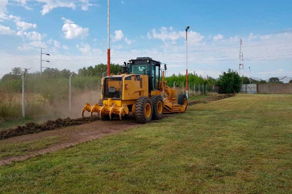 Comenzaron las obras para la cancha de sintético.