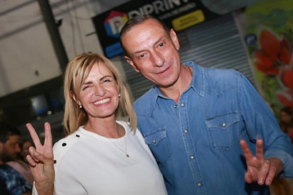 Fassi y Arrieta en el bunker de Av. Libertad tras la algarabía de los festejos. 