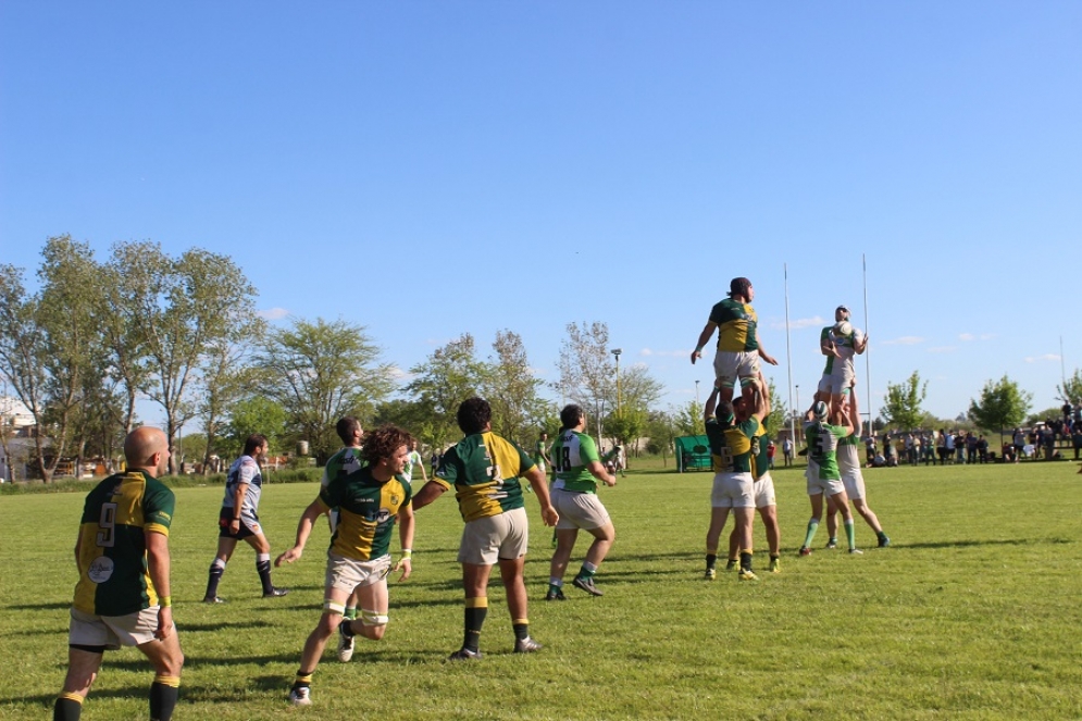 Las Cañas le ganó 53-6 a La Salle