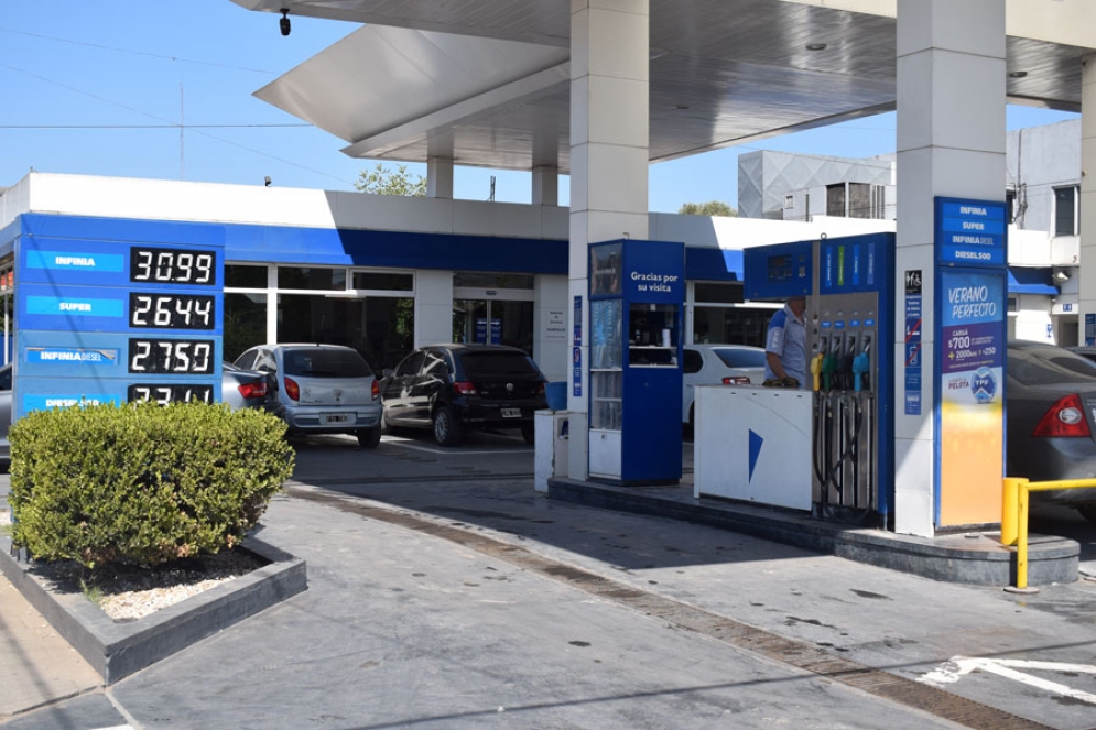 El litro de &quot;Infinia&quot; ya cuesta 31 pesos. 
