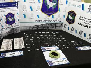 La droga secuestrada por la policía. 