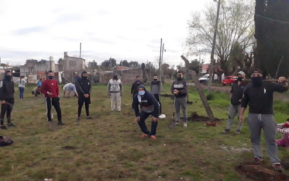 Se reunieron a realizar mejoras y evitar la toma.