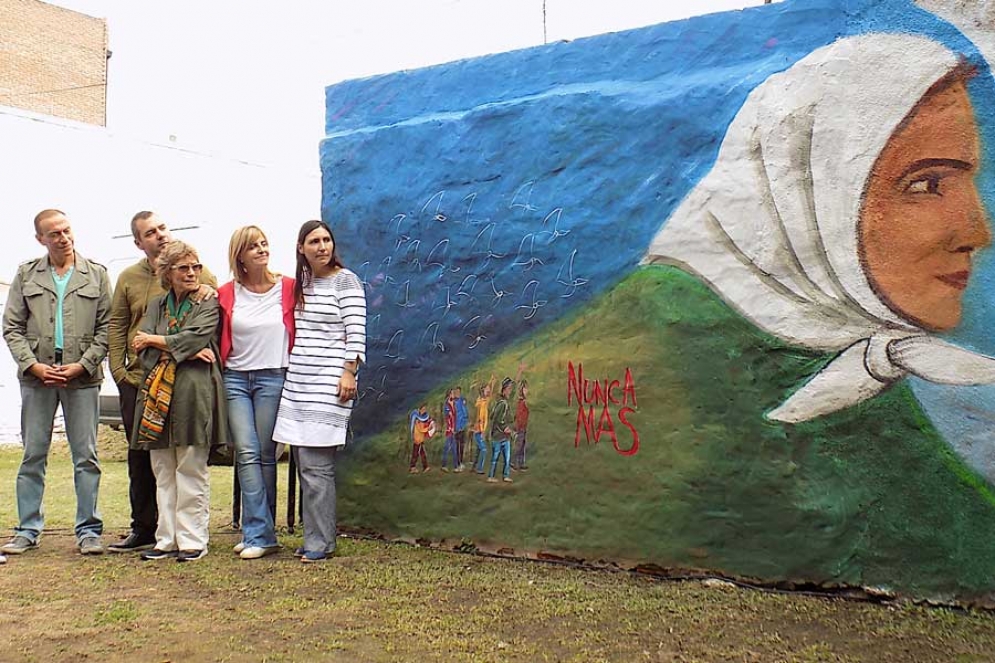 El mural fue realizado en uno de los paredones internos del Instituto Cultural.