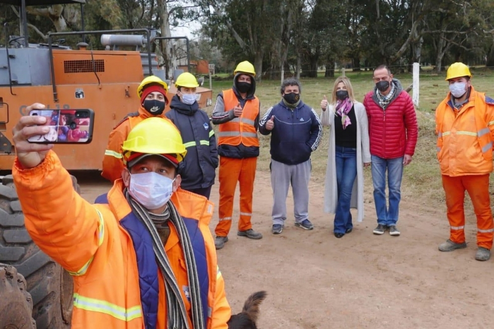 Un grupo de trabajadores participó del acto.