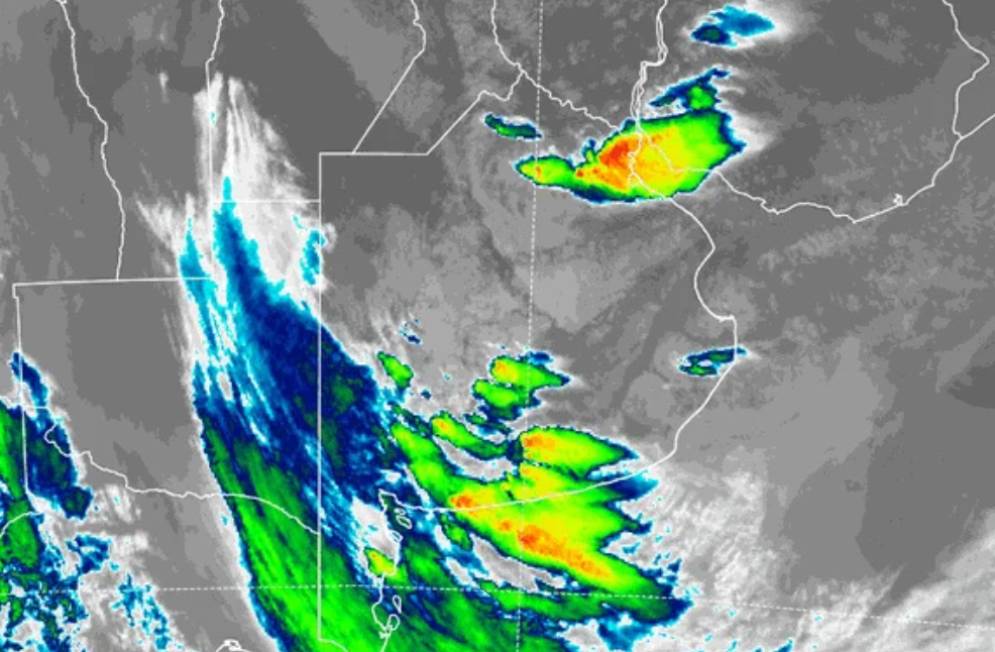 El radar detectando la tormenta sobre AMBA y Capital Federal. 