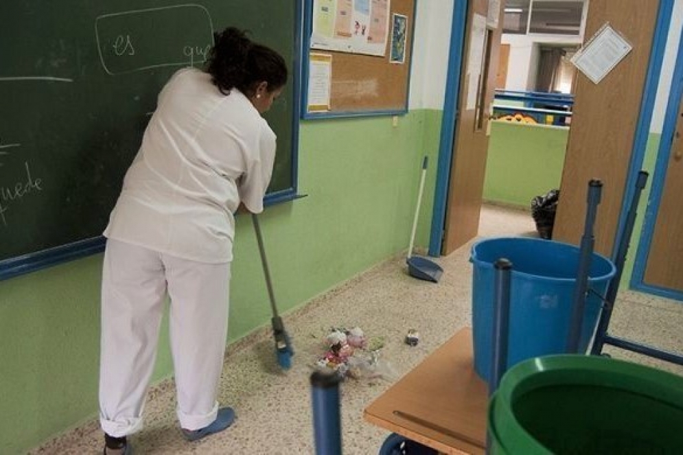 Comenzó la inscripción de auxiliares de escuela y peones de cocina