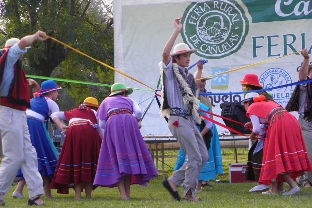 La comuna anunció espectáculos musicales y de danza.