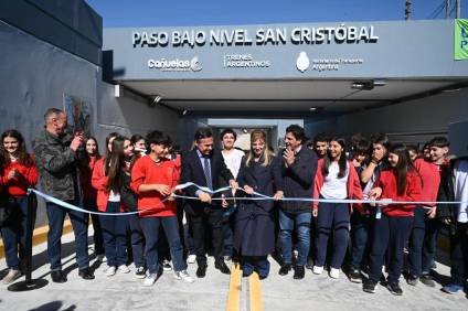 Se inauguró el Bajo Nivel