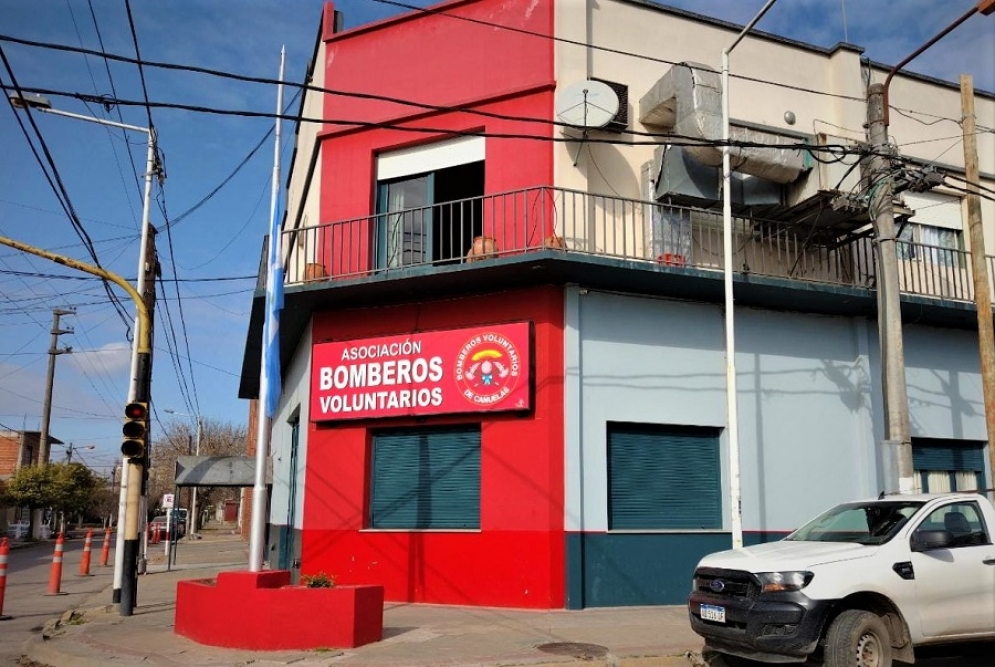 “Choris” y bondiolas para recaudar fondos